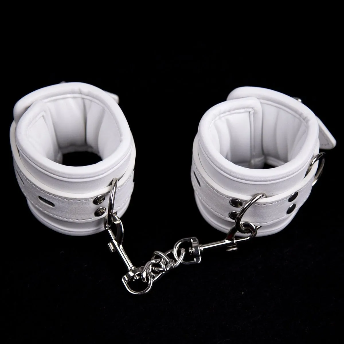 2468MQ      Padded Locking White Bondage Ankle Cuffs with Hardware Connection Chain