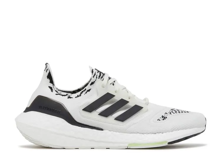 Adidas ULTRABOOST 22 'NON DYED ZEBRA' sneakers,