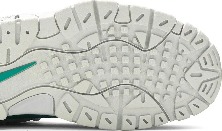 Nike Air Barrage Low 'Neptune Green', white