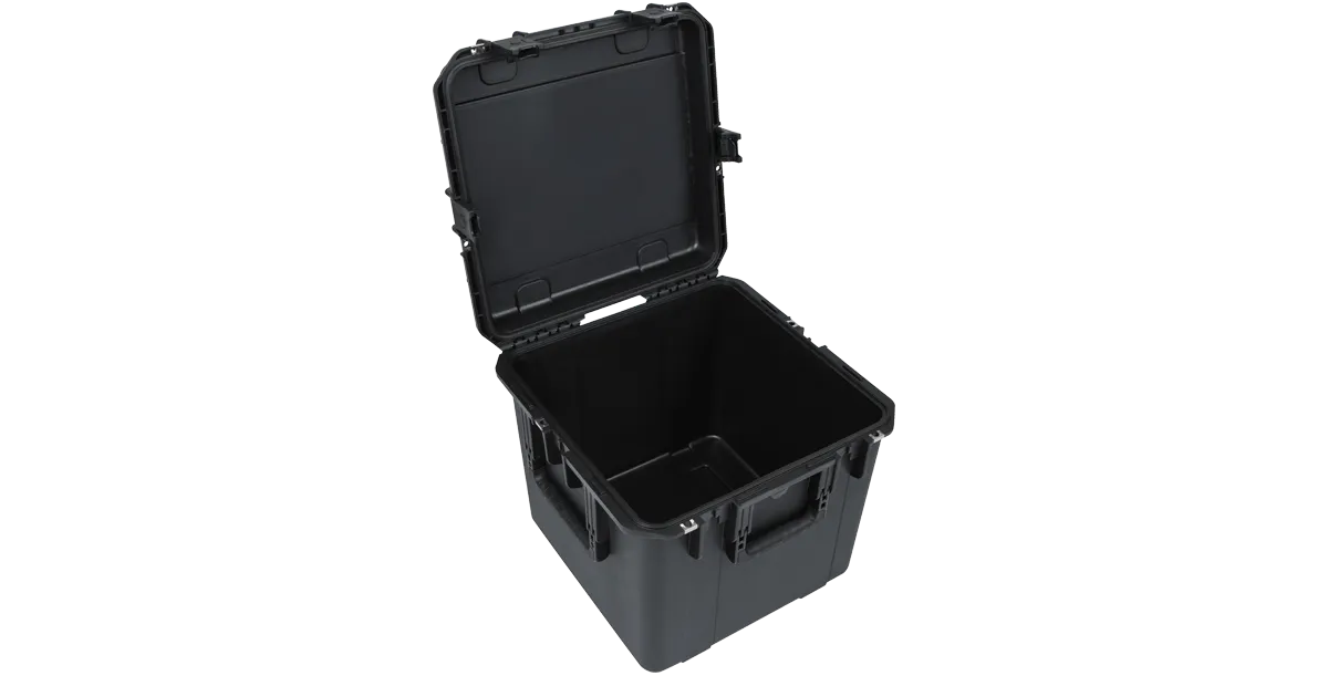 SKB Cases 3i 17" x 17" x 16"