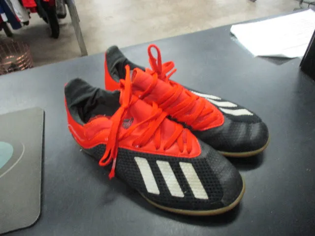 Used Adidas Indoor Soccer Cleats Size 4